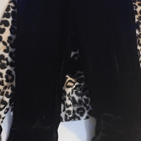 Girls matching outfit - Picture 2 of 6